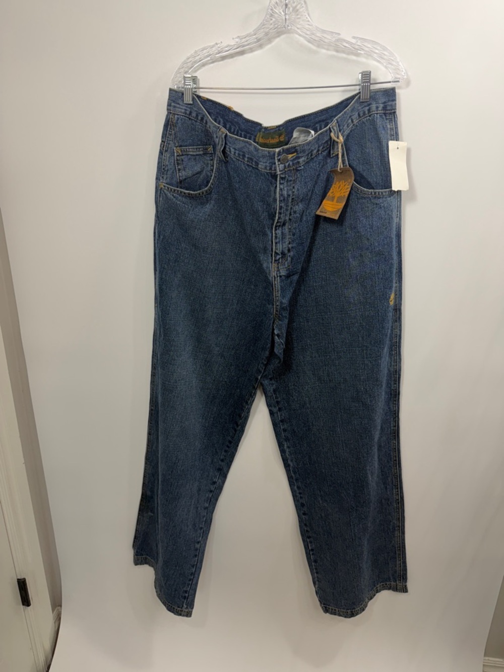 Timberland Men’s Straight Leg Jeans size 40x34.NWT